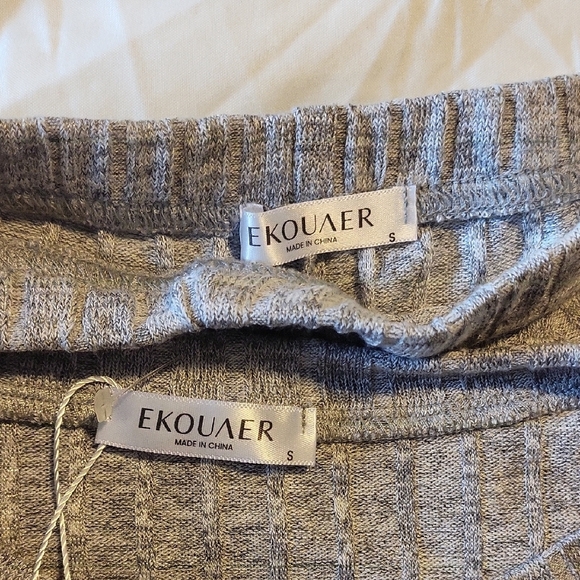 Cozy Gray Ribbed Two Piece - Picture 4 of 4